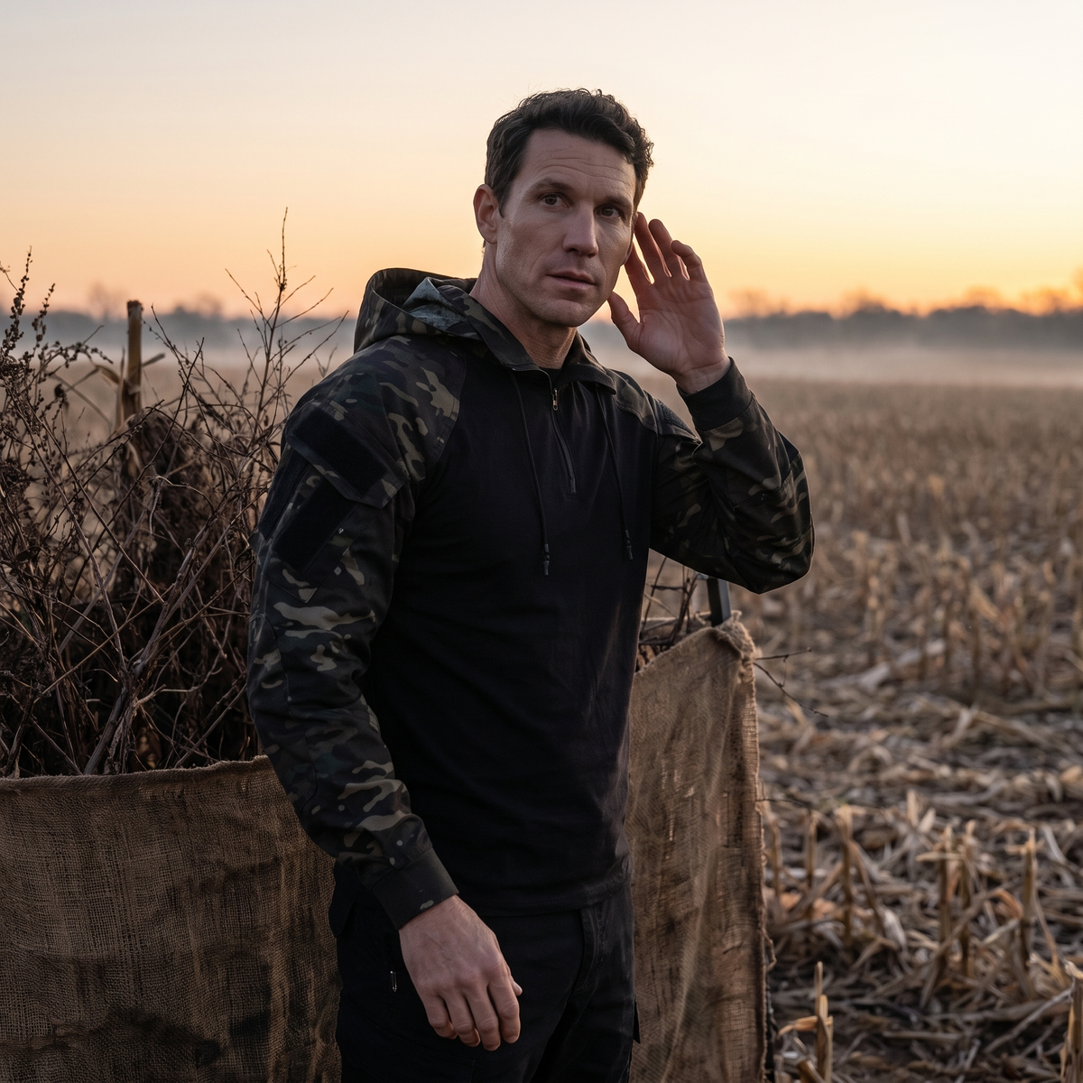 Bluza z kapturem męska taktyczna – combat shirt - kieszenie na ramionach - półzamek