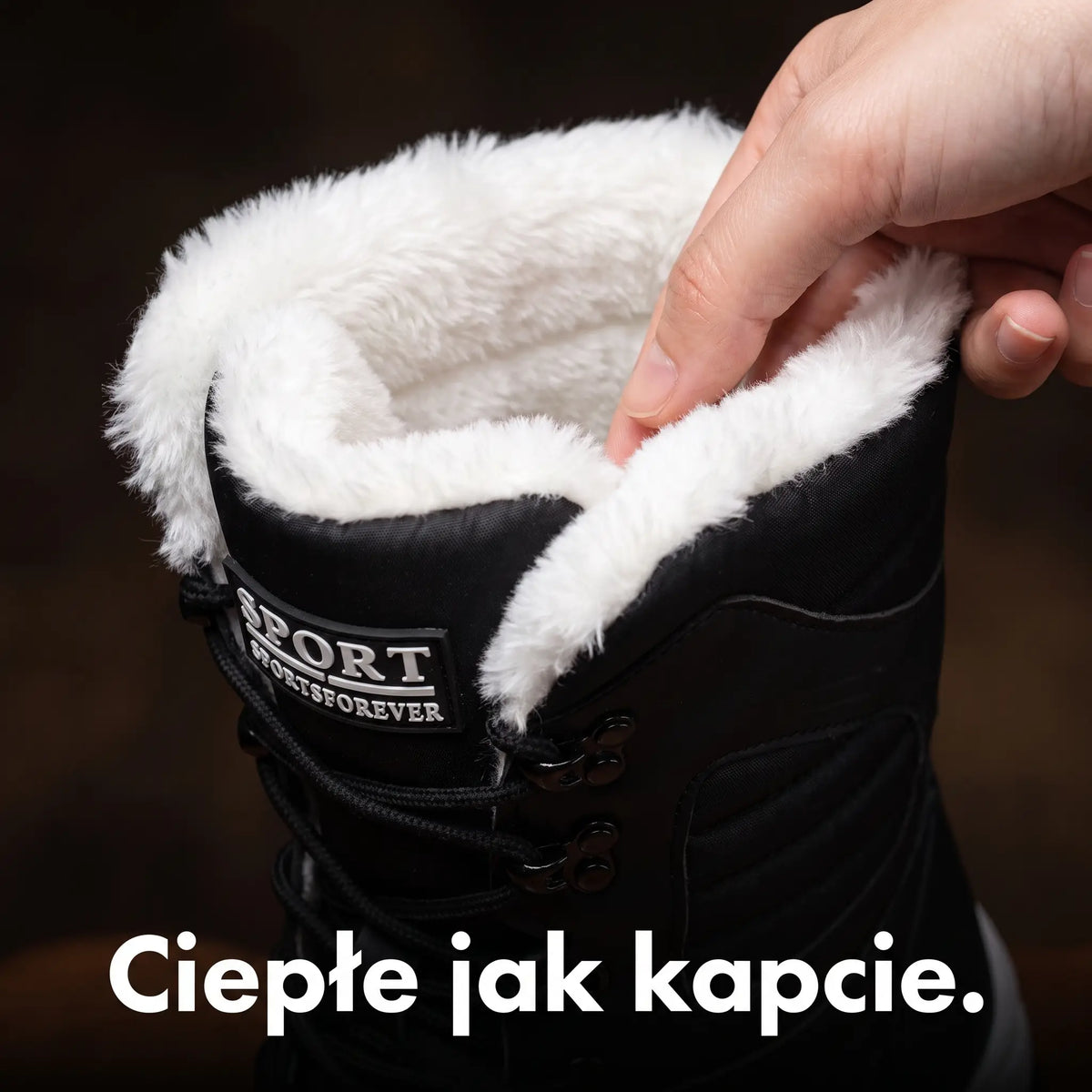 Miękka podszewka ze sztucznego futerka w śniegowcach damskich
