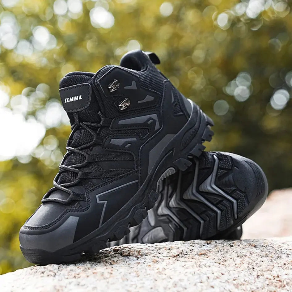 Wysokie buty trekkingowe damskie | Lekki model z dobrą przyczepnością