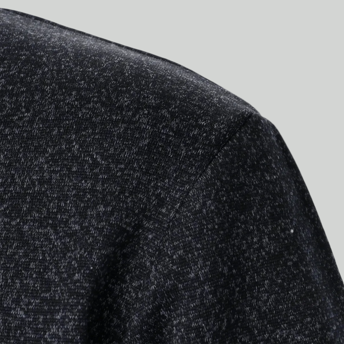 Męski dzianinowy sweter outdoorowy – model ze stójką