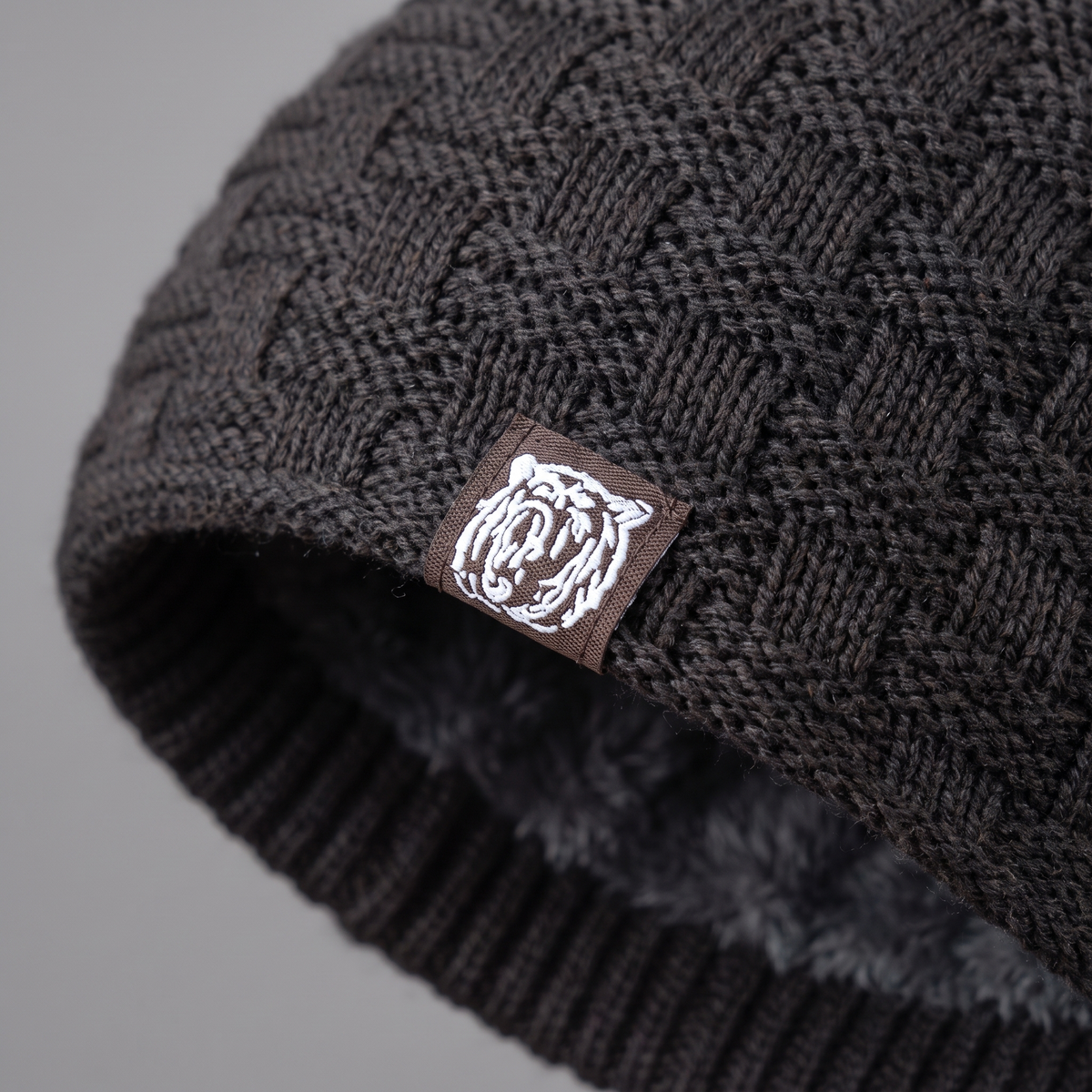 Czapka zimowa męska – beanie smerfetka z polarem - splot w kratkę