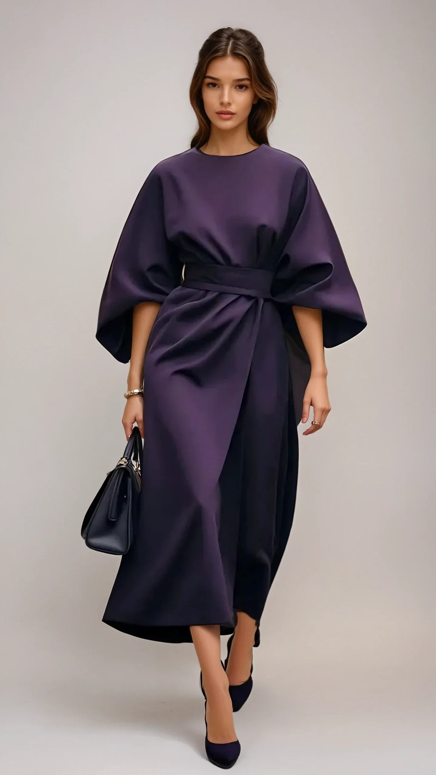 Sukienka damska z paskiem | Klasyczny fason