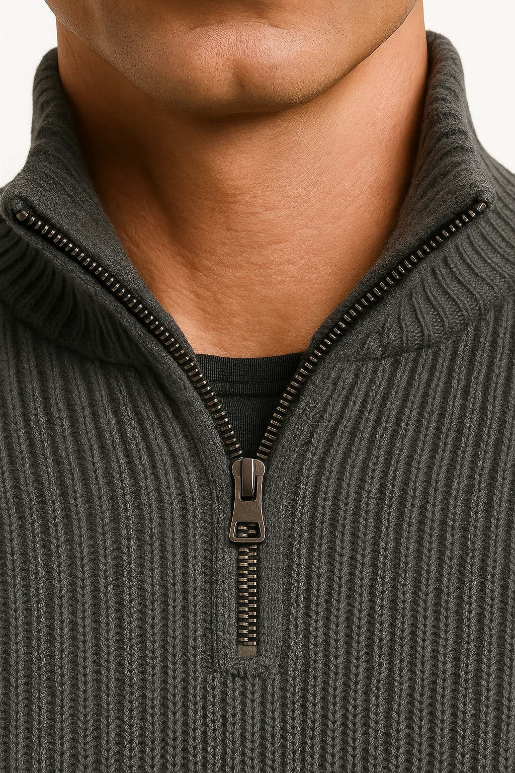 Sweter męski z prążkowanym splotem i kołnierzem zapinanym na guziki | Casualowy fason – model 2