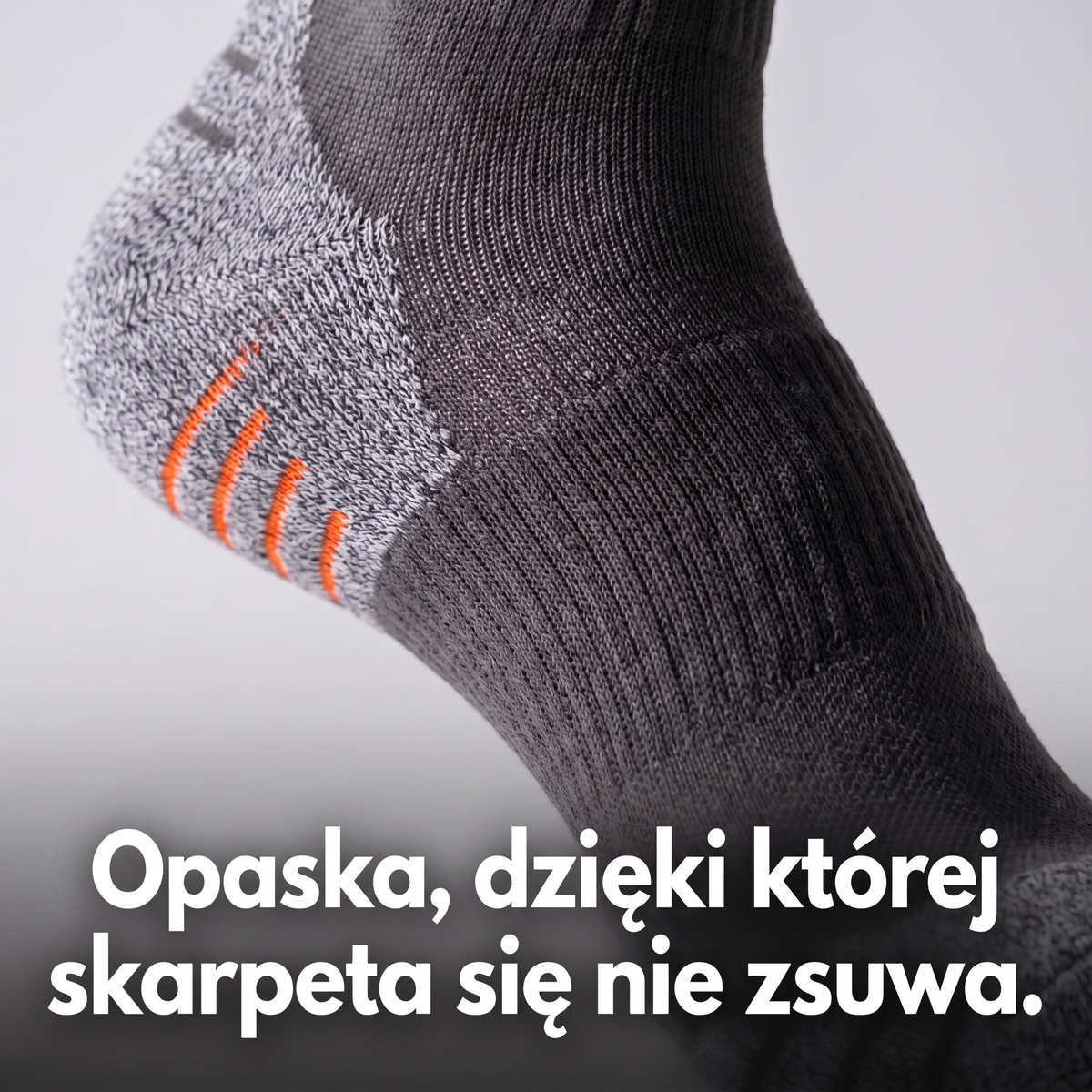 Opaska na śródstopiu, dzięki której skarpeta się nie zsuwa