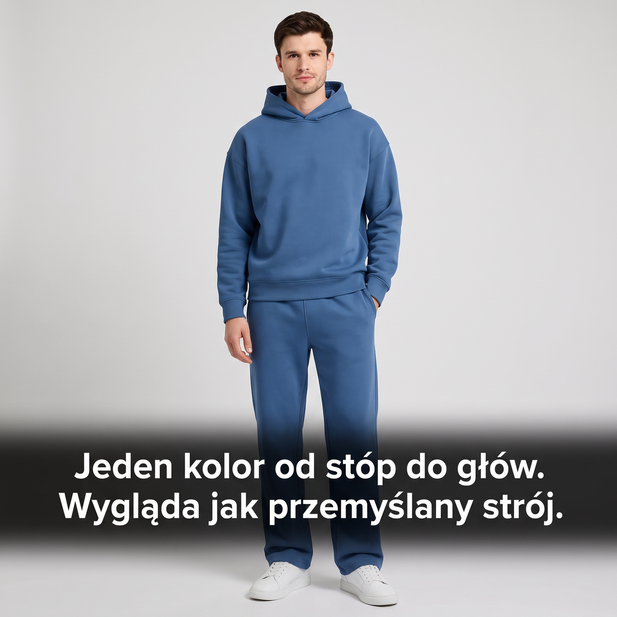 Niebieski dres męski oversize - jeden kolor od stóp do głów